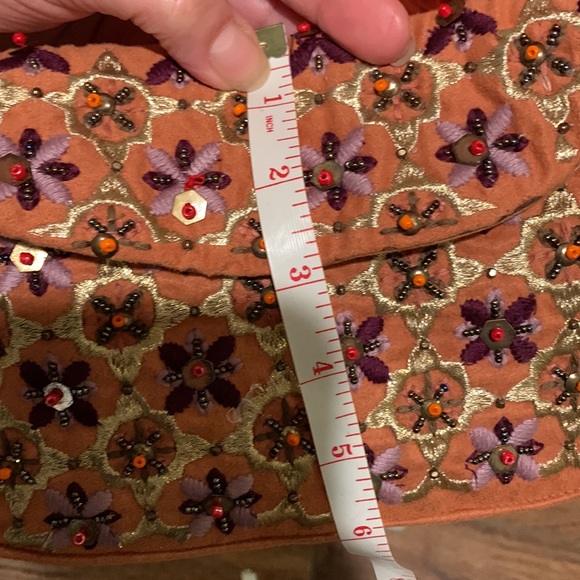 Cute fabric and bead purse - Picture 9 of 9